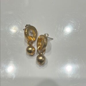 Elegant Gold Earrings